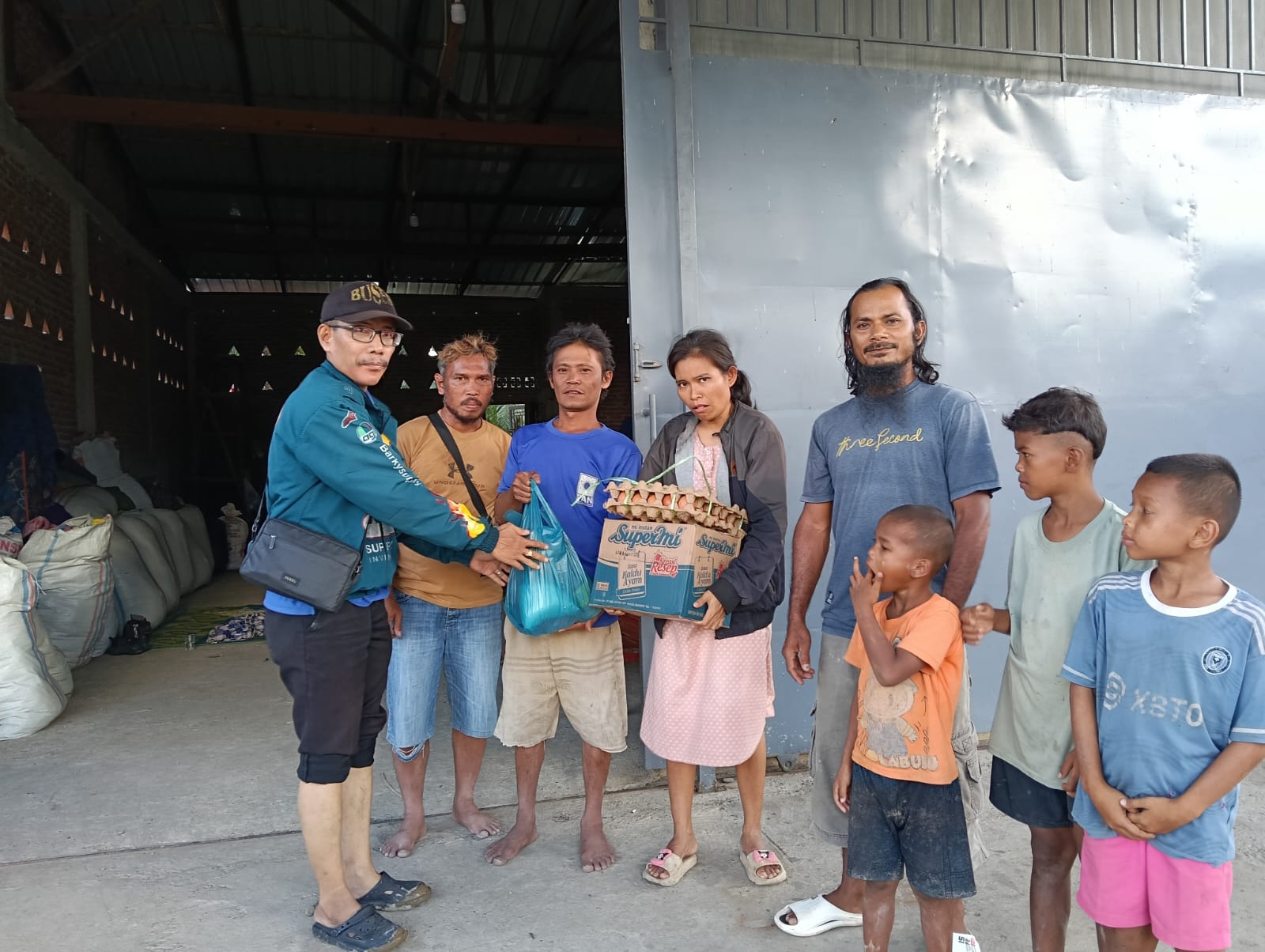 Foto 2 - keterangan singkat